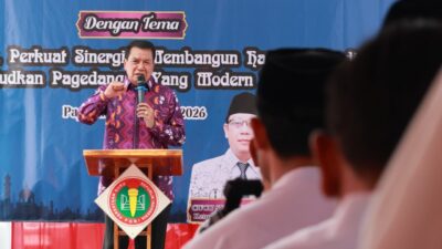 Bupati Tangerang tegaskan perluasan beasiswa di acara PGRI Pagedangan, dorong akses pendidikan bagi siswa kurang mampu.