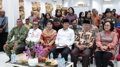 Perayaan Paskah di Kabupaten Tangerang jadi momentum pererat silaturahmi lintas agama dan memperkuat kebersamaan.