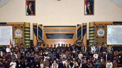 Rakernas V LDTQN Suryalaya tetapkan roadmap dakwah 2046, padukan AI, sertifikasi mubalig, dan kemurnian sanad sufi.