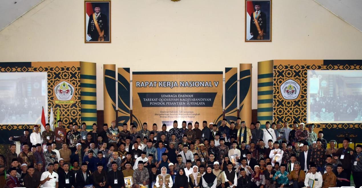 Rakernas V LDTQN Suryalaya tetapkan roadmap dakwah 2046, padukan AI, sertifikasi mubalig, dan kemurnian sanad sufi.