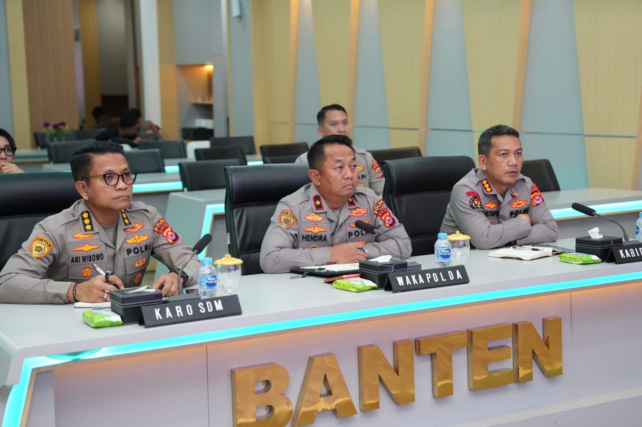 Rekrutmen Polri 2026 di Polda Banten terapkan prinsip BETAH, masyarakat diimbau waspada calo dan percaya kemampuan diri sendiri.