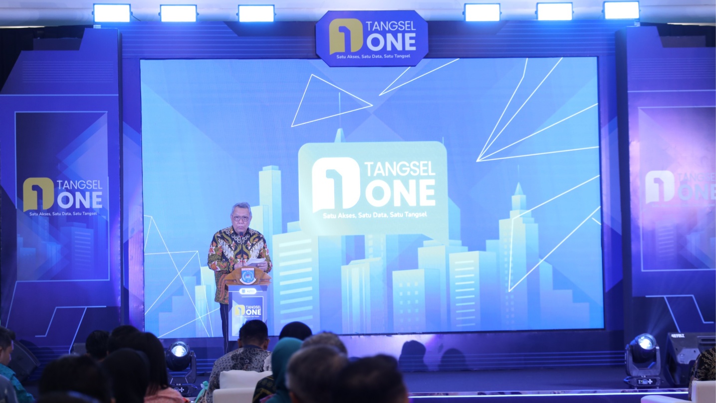 Wali Kota Tangsel meresmikan Tangsel One untuk menghadirkan pelayanan publik yang lebih cepat, mudah, dan efisien.