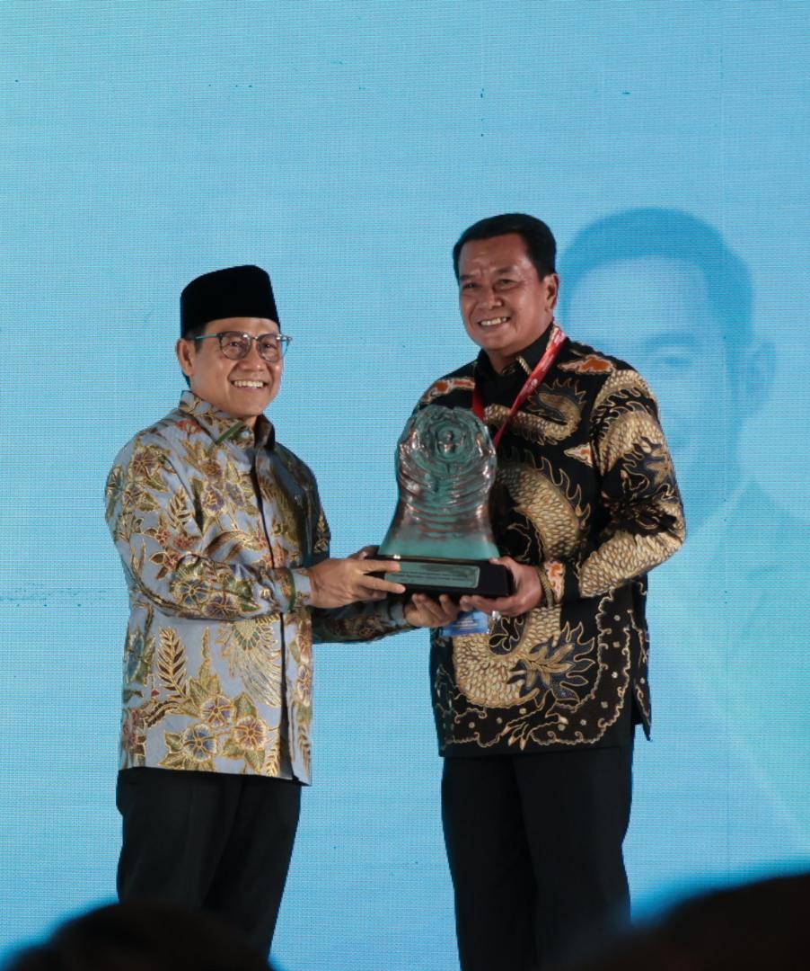 Tiga kali berturut-turut, Kabupaten Tangerang kembali meraih penghargaan BPJS Ketenagakerjaan melalui Paritrana Award 2025.