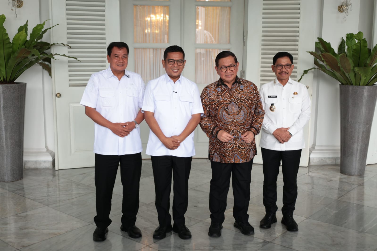 Pemkot Tangerang menggandeng Pemprov Banten dan DKI Jakarta untuk memperkuat penanganan banjir kawasan perbatasan.