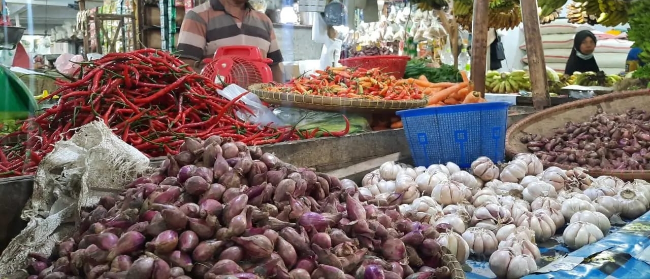 Tangsel soroti harga psikologis jelang Idul Adha 2026 yang memicu inflasi musiman meski stok pangan dalam kondisi aman.