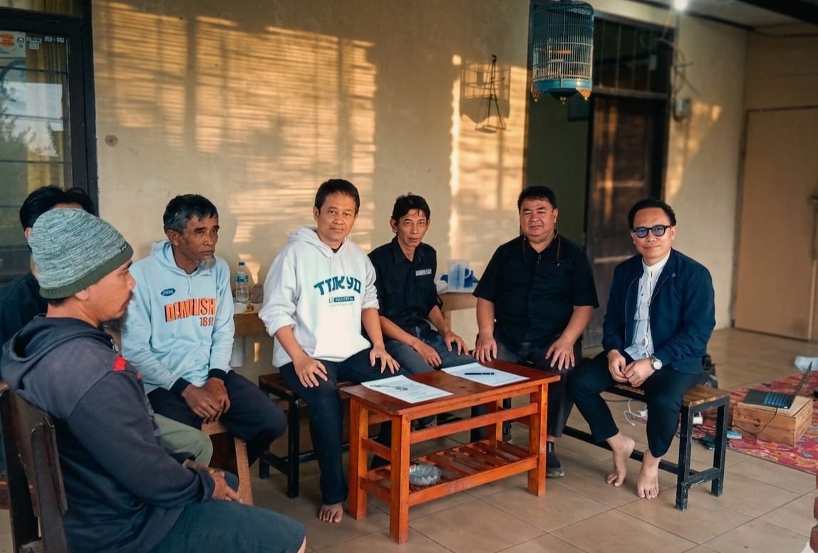 Pentahelix Center dan Kelompok Tani Berdikari dorong pembentukan Koperasi SIKOMAT untuk memperkuat ekonomi petani kopi.