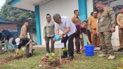 Cuaca Kian Panas, Pemkot Tangsel Gandeng IBLAM Hijaukan Serpong Utara dengan 2.300 Bibit Pohon