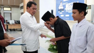 Bupati Tangerang mengapresiasi santunan anak yatim dalam Muscab IKA PMII sebagai bentuk kepedulian sosial dan pengabdian masyarakat.