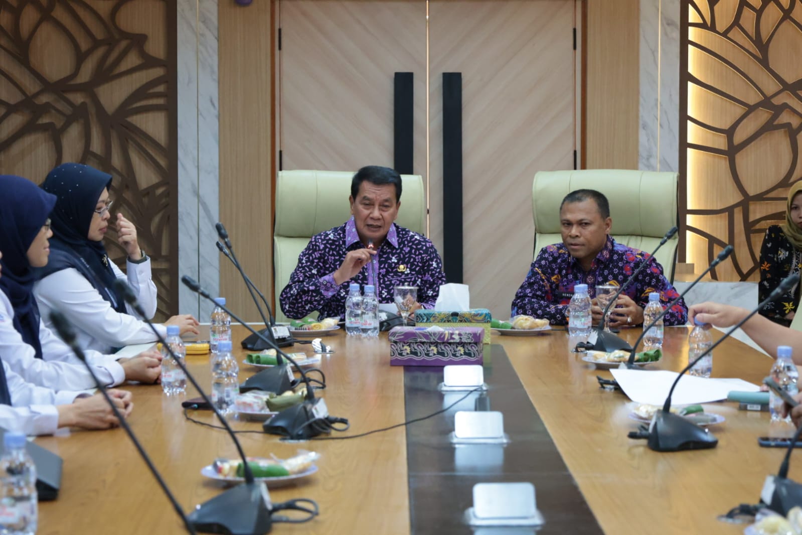 Tim Kemenkes dan RS Jantung Harapan Kita membahas pembangunan klinik jantung di Kabupaten Tangerang bersama Bupati Tangerang.
