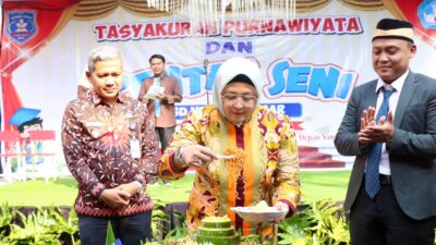 Wabup Tangerang Intan Nurul Himah menekankan pendidikan holistik, penguatan karakter, dan pengembangan bakat siswa SDN Peusar.