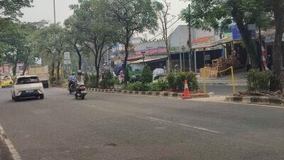 Pemkot Tangsel melalui Dishub membuka u-turn sementara di Ciater Raya sebagai respons atas kondisi rawan kecelakaan dan aspirasi warga.