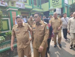 Kunjungi SMA PGRI Ciputat, Andra Soni Sebut Sekolah Gratis Perkuat Akses Pendidikan Berkualitas