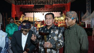 Bupati Tangerang tekankan pelestarian budaya pada Grebeg Suro Panongan, dorong persatuan dan penguatan identitas bangsa.