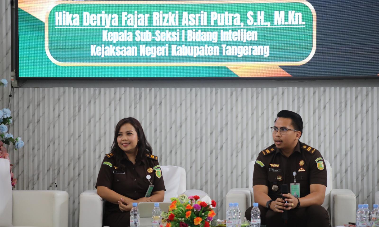 Bupati Tangerang dan Kejari bersinergi memperkuat kesadaran hukum masyarakat melalui program Kadarkum hingga tingkat desa.