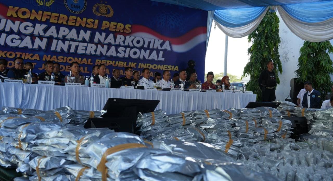 Penyitaan 3,37 ton ganja oleh BNN berhasil mencegah peredaran lebih dari 2,2 juta cartridge vape THC di Indonesia.