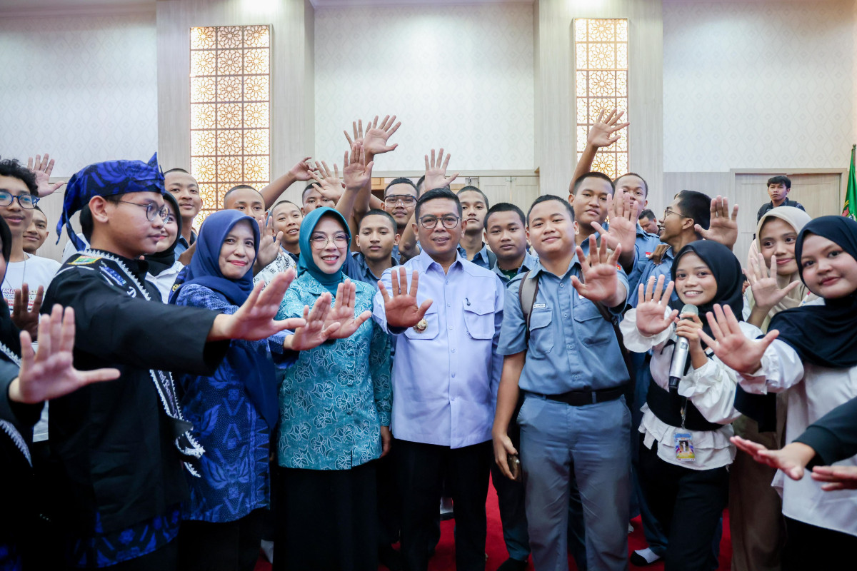 Pemprov Banten mendorong lingkungan ramah anak dengan mengajak keluarga dan masyarakat berperan dalam perlindungan anak.