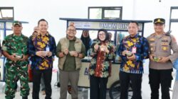 16 Perempuan Kepala Keluarga di Kronjo Terima Bantuan Gerobak Mie Ayam dari Pemkab Tangerang