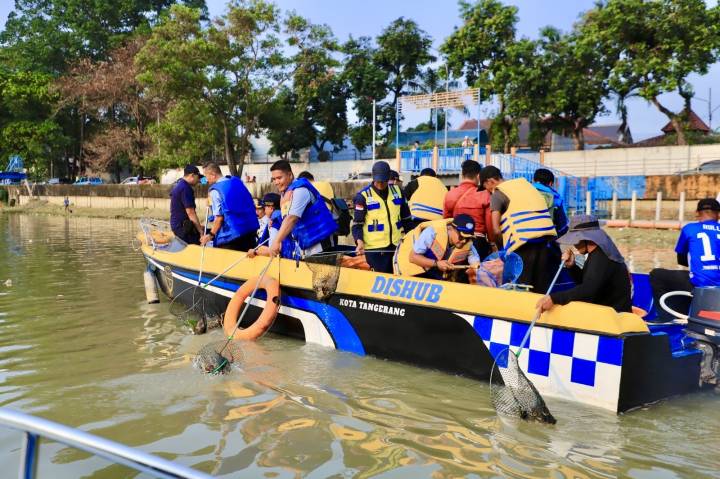 Lewat aksi bersih Sungai Cisadane, Banksasuci mengajak masyarakat menerapkan gaya hidup ramah lingkungan dan zero waste.