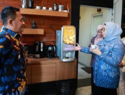 Kelapa Dua Miliki Perpustakaan Modern, Warga Kini Bisa Membaca Sambil Menunggu Layanan Publik