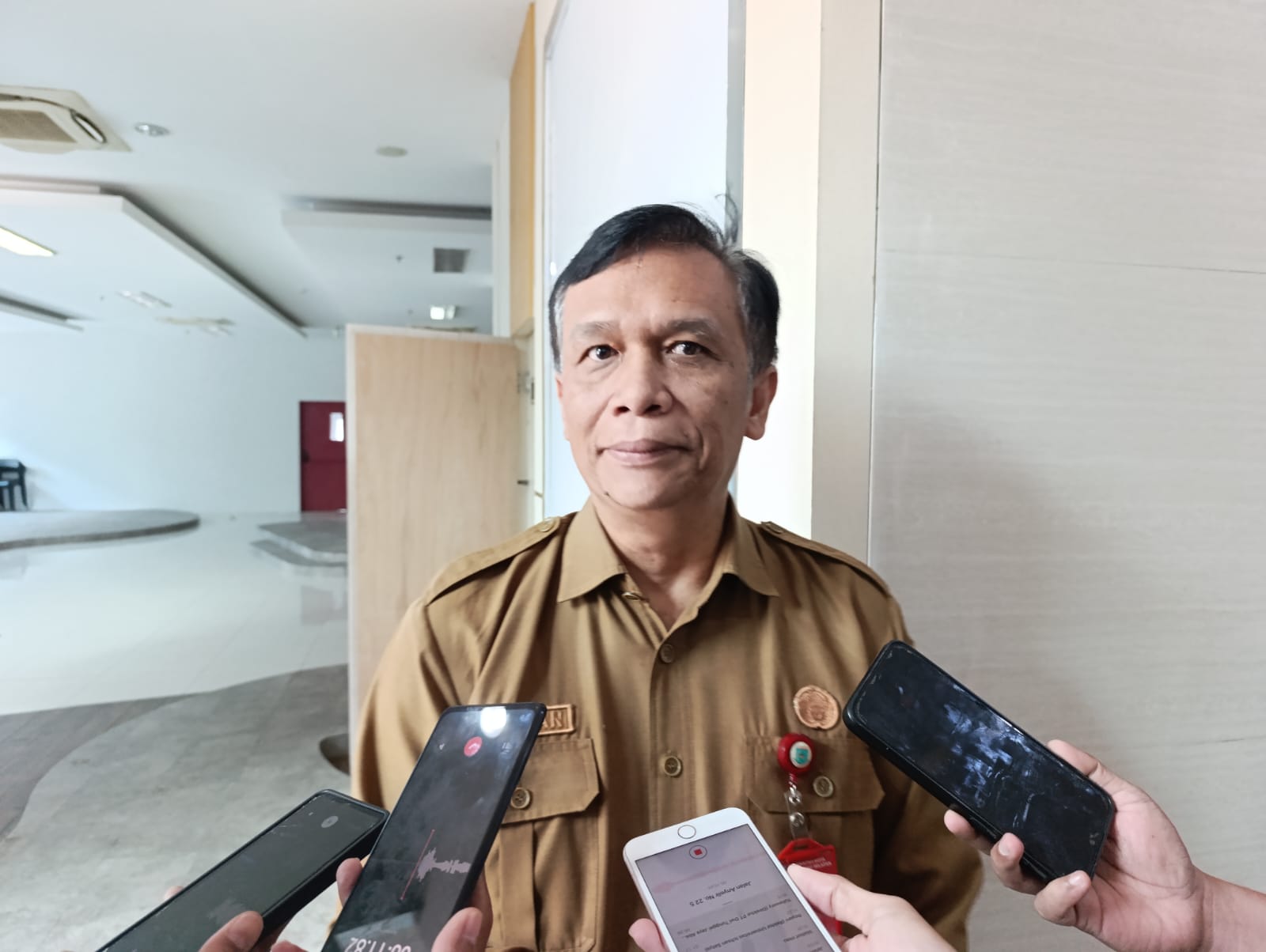 Mayoritas tenaga kerja asing di Tangerang Selatan berasal dari Timur Tengah dan berprofesi sebagai guru, berdasarkan data Disnaker 2026.