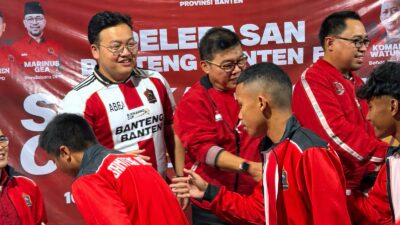 Banteng Banten berangkat ke Soekarno Cup 2026. Wanto Sugito pasang target juara, minta pemain jaga disiplin, sportivitas, serta kekompakan.