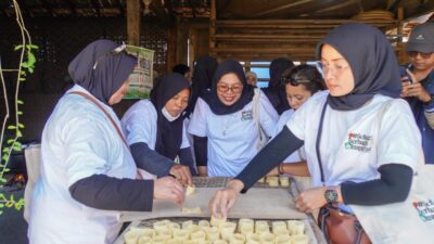 Nasabah Mekaar Studi Banding Gratis, PNM Buka Jalan Inovasi Usaha Ultra Mikro