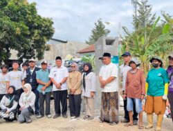 KKN 128 UIN SSC Bangun Rocket Stove untuk Kelola Sampah di Ciperna