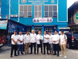 Romli Daftar Bakal Calon Ketua PWI Kabupaten Tangerang, Diantar Orang Tua