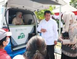 Pemkab Tangerang Salurkan Kursi Roda, Kaki Palsu, dan Bantuan Usaha untuk Penyandang Disabilitas