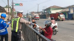 Program Si Caka Satlantas Polresta Tangerang hadir untuk meningkatkan kesadaran dan keselamatan pengendara di jalan raya.
