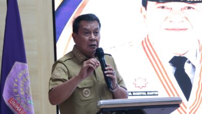 Bupati Tangerang Maesyal Rasyid mendorong Unimar memperkuat kompetensi mahasiswa agar siap menghadapi kebutuhan dunia kerja.