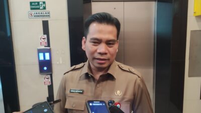Kadis Kominfo Tangsel mengingatkan pentingnya peran keluarga dalam menjaga kesehatan mental remaja di tengah era digital.
