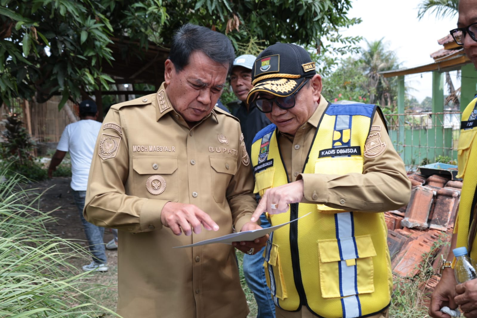 Maesyal Rasyid menekankan pengawasan proyek rekonstruksi Jalan Ceplak–Kronjo agar kualitas pembangunan terjamin.