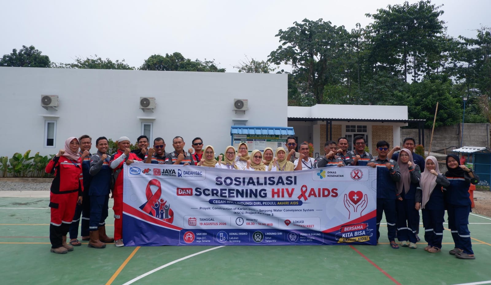 JV KSCS Paket 3 bersama KPA, Dinkes dan Puskesmas Pagedangan edukasi pekerja tentang HIV/AIDS serta skrining kesehatan.