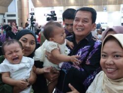 132 Bayi Ikuti Wisuda ASI di Kabupaten Tangerang, Bupati Tekankan Pentingnya ASI Eksklusif