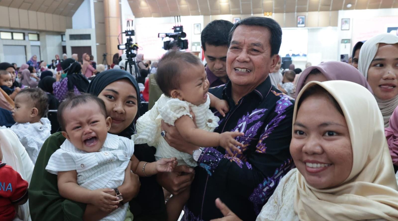 Pemkab Tangerang tegaskan komitmen dukung ASI eksklusif melalui Wisuda ASI 2026 untuk meningkatkan kesehatan anak.