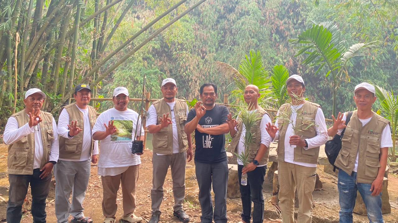 EJN membawa pengetahuan dari Yayasan Bambu Indonesia untuk mengembangkan gerakan pelestarian bambu di Kabupaten Tangerang.