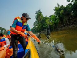 Sungai Cisadane Jadi Lokasi Aksi Bersih Lingkungan JHL Group dan Banksasuci