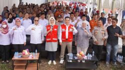 PMI Tangsel memperkuat layanan kemanusiaan dengan distribusi air bersih bagi warga Keranggan yang terdampak kekeringan hingga Desember.