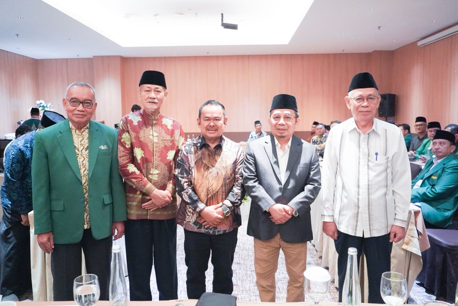PB Mathla’ul Anwar melantik Tb Haerul Jaman sebagai Waketum bidang koperasi dan UMKM dalam rapat pleno di Tangsel.