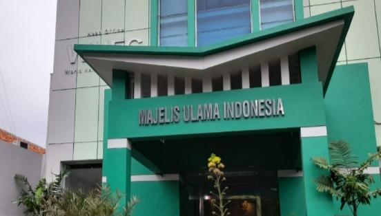 MUI memberikan klarifikasi soal buku “Islam Ala Prabowo” dan menegaskan penerbitannya bukan bagian dari program maupun produk MUI.
