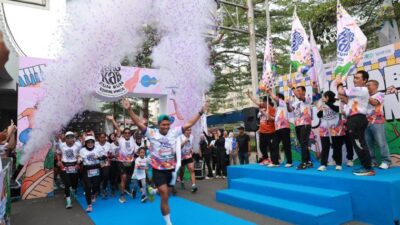 Tangkab Fun Run 2026 membawa misi sosial dengan menyalurkan hasil kegiatan untuk membantu daerah kekurangan air bersih.