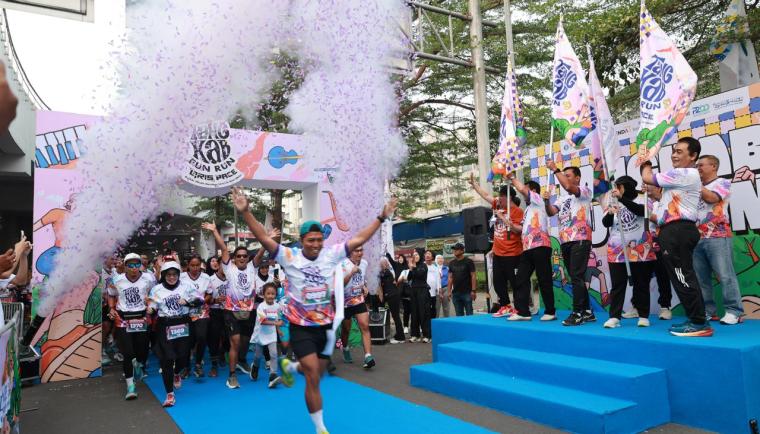 Tangkab Fun Run 2026 membawa misi sosial dengan menyalurkan hasil kegiatan untuk membantu daerah kekurangan air bersih.