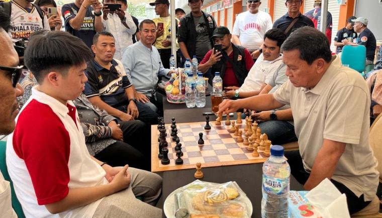 Maesyal Rasyid mendorong kolaborasi pemerintah dan swasta dalam pembinaan atlet muda melalui Turnamen Catur U-17.