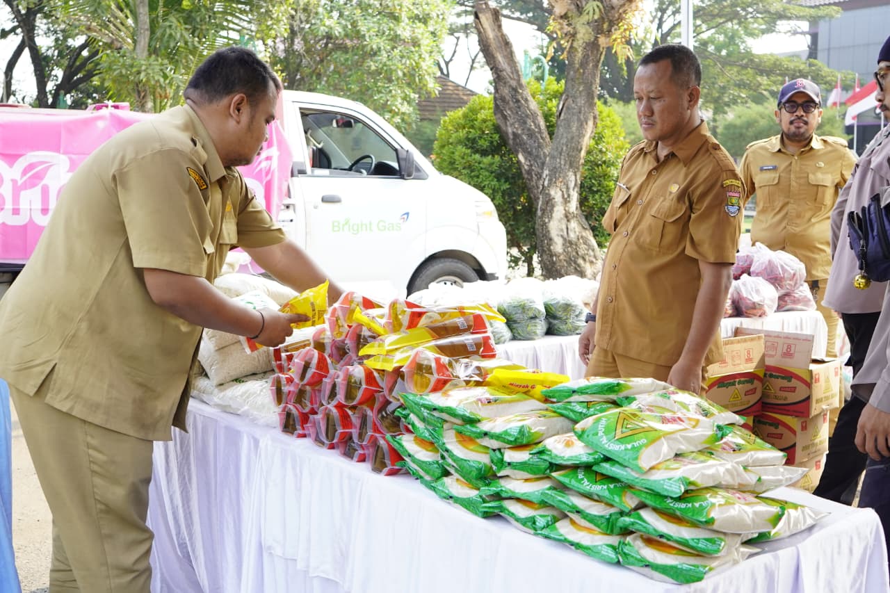 Program Warteksi Gemilang Pemkab Tangerang membantu masyarakat memperoleh kebutuhan pokok terjangkau sekaligus menjaga daya beli.