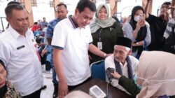 Tinjau CKG di Curug, Bupati Maesyal Rasyid Pastikan Pemeriksaan Kesehatan Gratis Berlanjut hingga Desember
