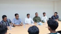 Bupati Maesyal melepas Elzeds FC ke Liga Soeratin nasional dan berpesan agar pemain menjaga nama baik Banten serta sportif.