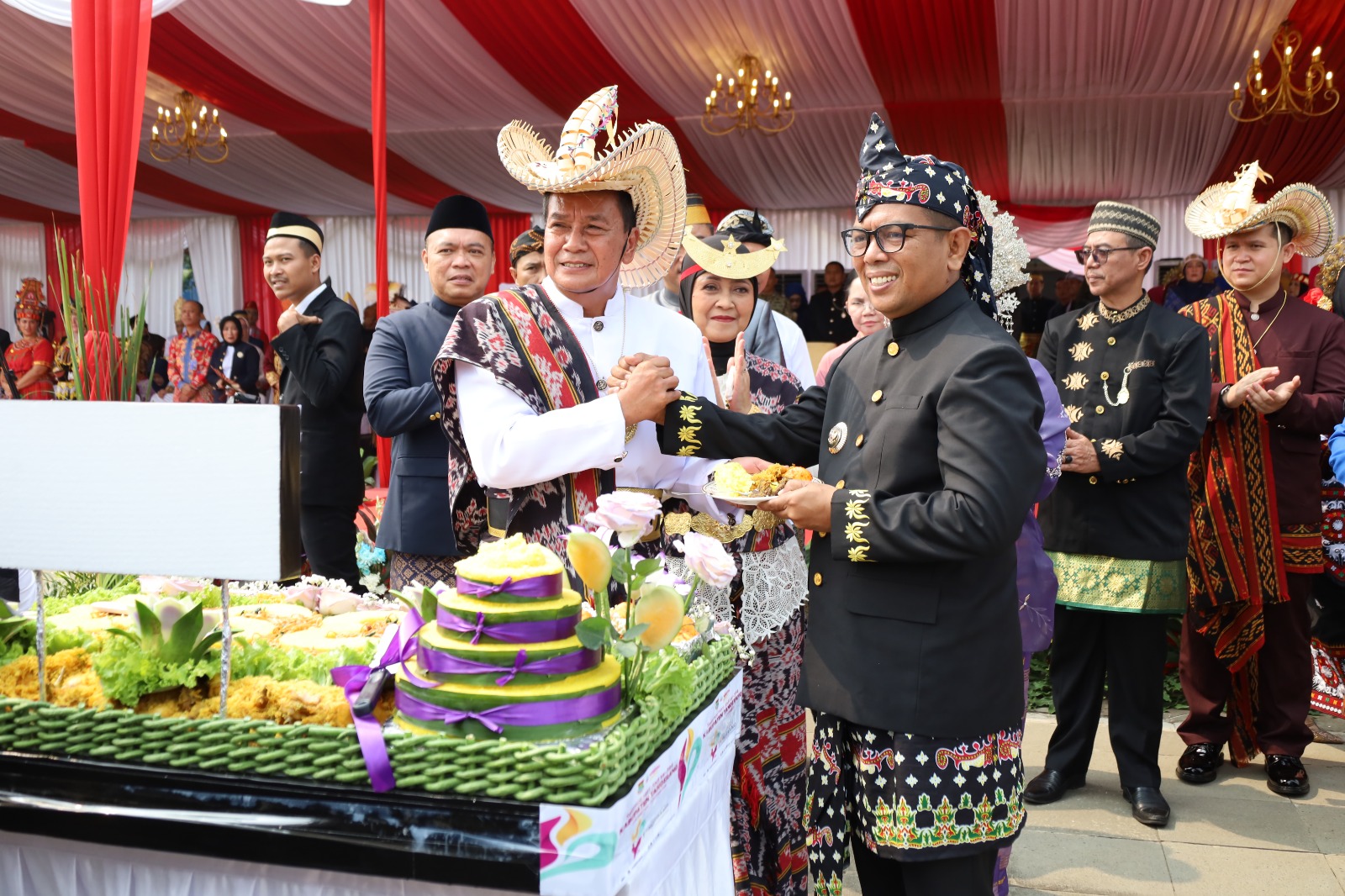 Pemkab Tangerang memperkuat komitmen pembangunan melalui kolaborasi lintas sektor untuk mewujudkan daerah yang sejahtera dan berdaya saing.