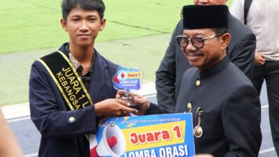 Nevio Zabry Rezyidco mengantarkan UMT meraih juara 1 orasi kebangsaan Kota Tangerang 2026 dengan mengangkat isu demokrasi dan aspirasi rakyat.