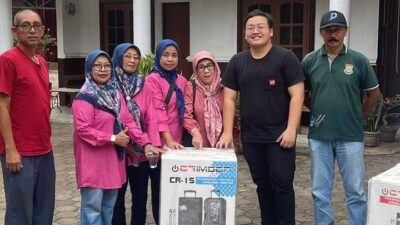 Abraham Garuda Laksono maknai Sumpah Pemuda dengan menyalurkan bantuan untuk 8 posyandu dan air bersih bagi 150 KK terdampak kekeringan.